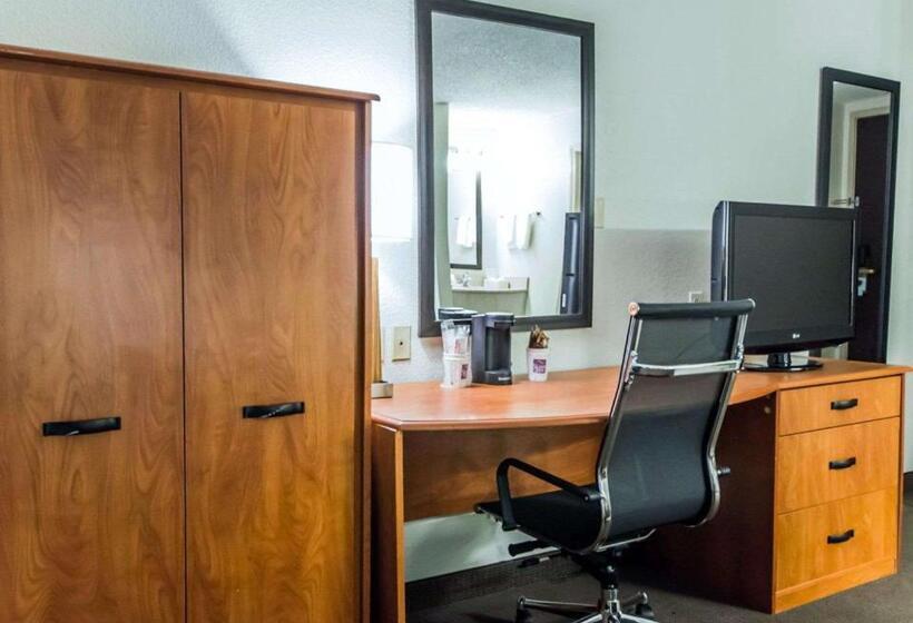 חדר סטנדרט עם מיטת קינג, Sleep Inn