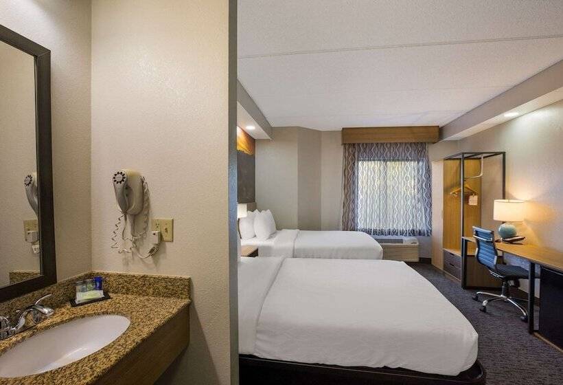 اتاق استاندارد با 2 تخت دوبل, Clarion Pointe Sevierville Pigeon Forge