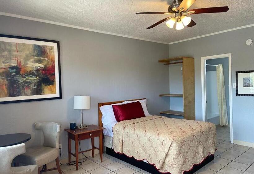 디럭스 룸, Southwind Inn