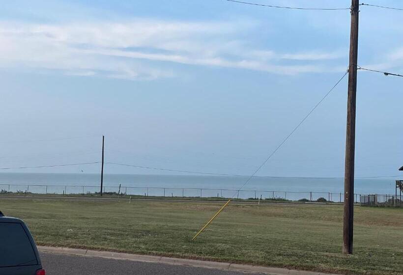 디럭스 룸 바다 전망, Southwind Inn