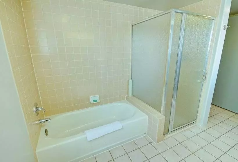 استودیوی استاندارد, Starr Pass Golf Suites