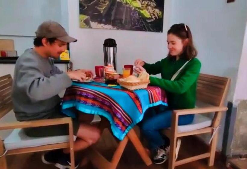 Standart Tek Kişilik Oda, Anais Y Nicolas Hostel