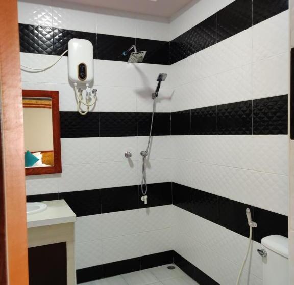 اتاق لوکس سه تخته, Athens View