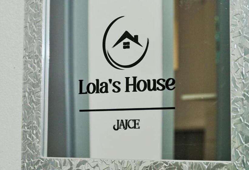 آپارتمان 1 خوابه با بالکن, Lola S House
