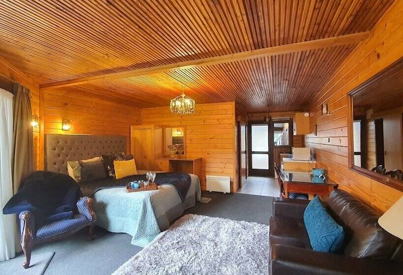 高级套房, Alpine Lodge Motel