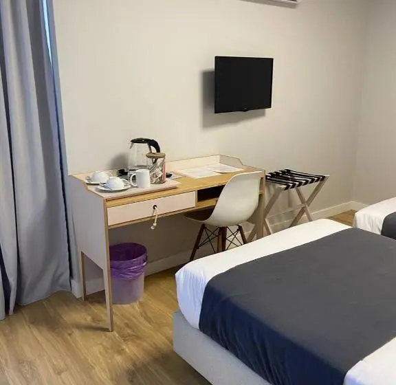 ルームシェアのワンベッド, Porto Velho Boutique Hostel