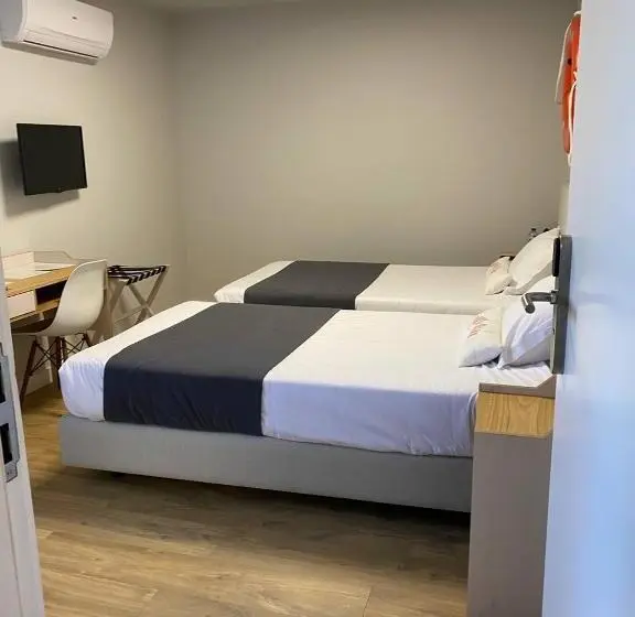 ルームシェアのワンベッド, Porto Velho Boutique Hostel