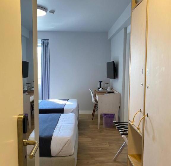 Кровать в Общей Комнате, Porto Velho Boutique Hostel