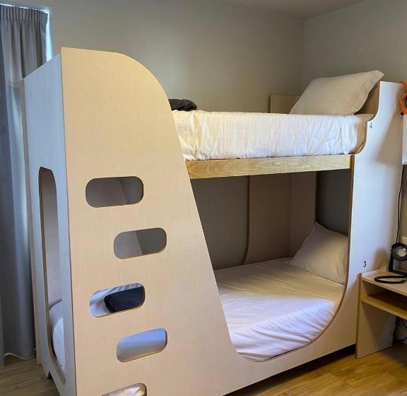 Кровать в Общей Комнате, Porto Velho Boutique Hostel