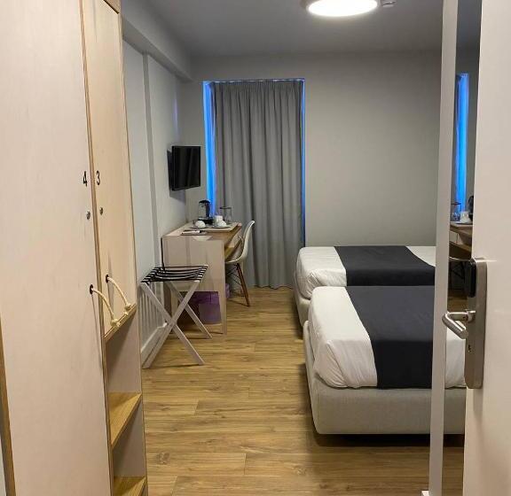 Кровать в Общей Комнате, Porto Velho Boutique Hostel