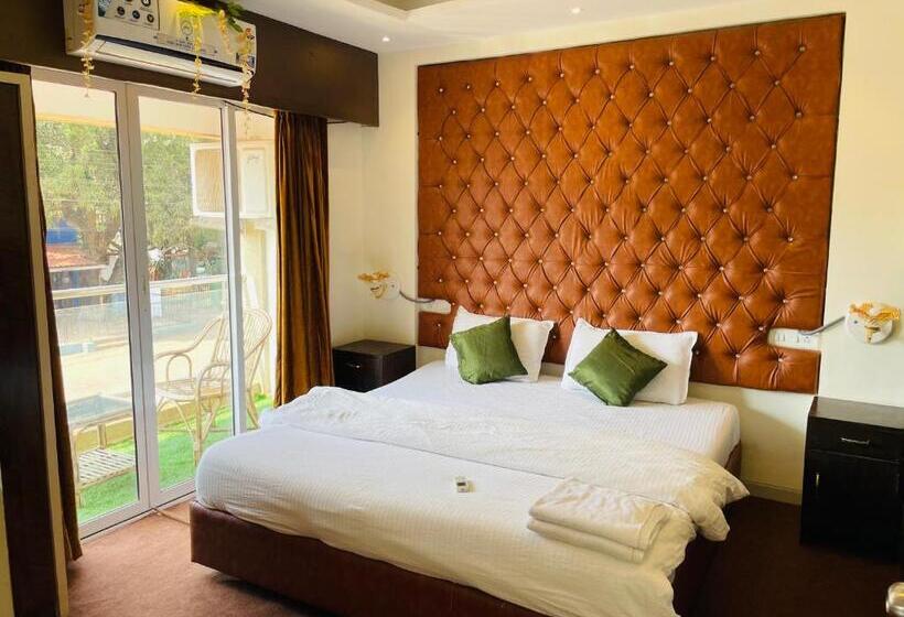 패밀리 스위트, Kesinovo Suites