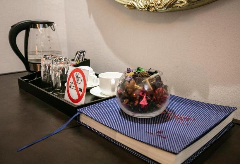 اتاق استاندارد, The Melva Guest House