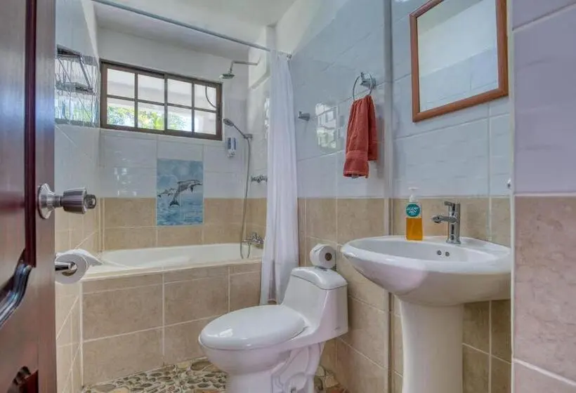 スタンダード４人部屋, Ocean View Lodge