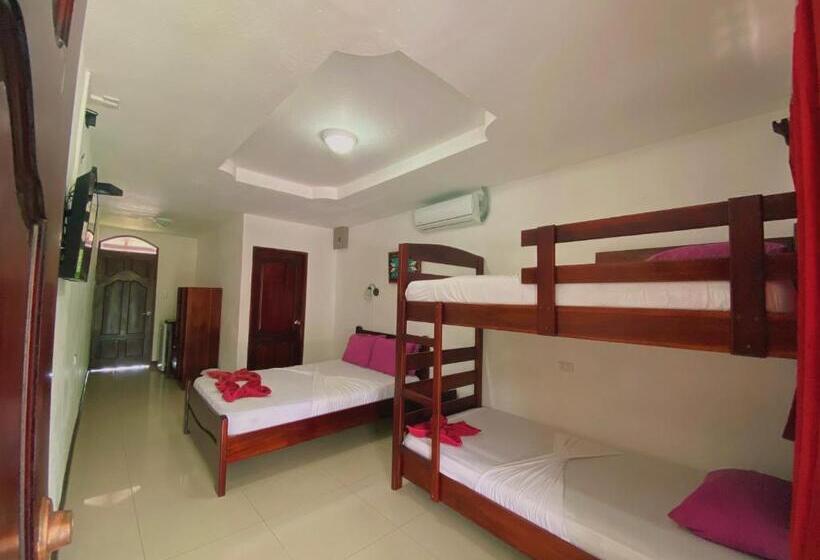 四人标准间, Ocean View Lodge