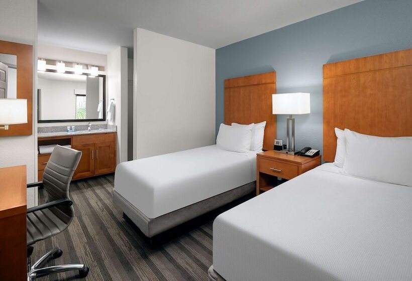 Люкс 2 Спальни, Hyatt House Scottsdale Old Town