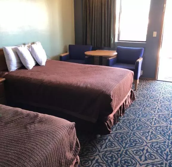 ２ダブルベッドのスタンダードルーム, Sumner Motor Inn