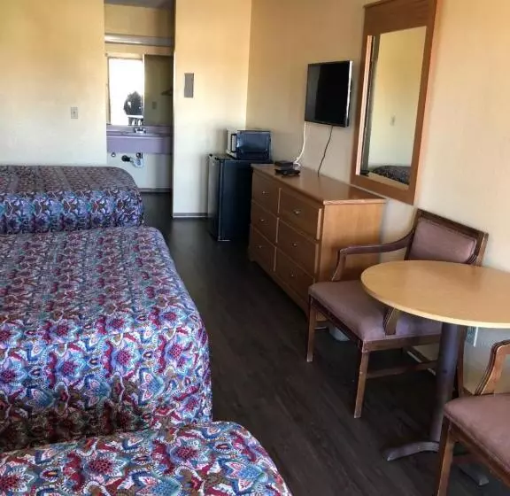 スタンダードトリプルルーム, Sumner Motor Inn