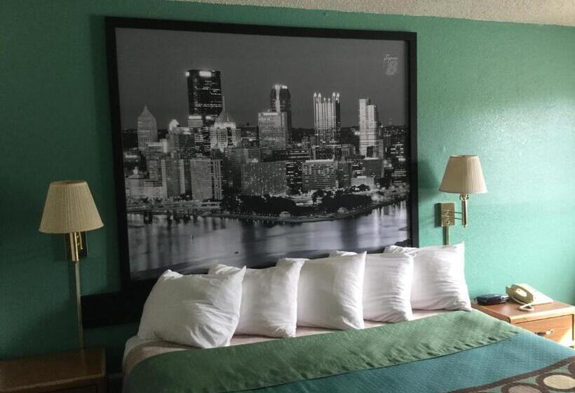 Deluxe Suite King-Size Franciággyal, Super 8 By Wyndham New Stanton