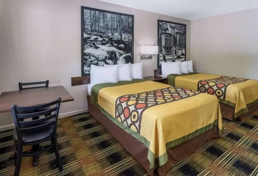 اتاق استاندارد با 2 تخت دوبل, Super 8 By Wyndham Williamsburg/historic Area