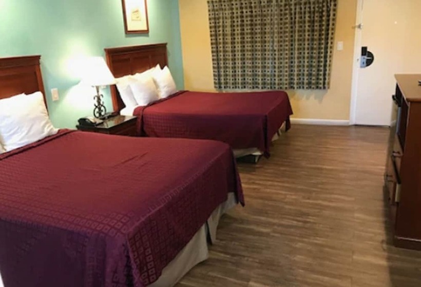 豪华房间, Travelodge By Wyndham San Diego Seaworld