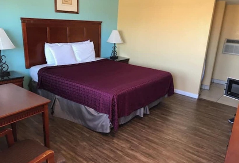 豪华房间, Travelodge By Wyndham San Diego Seaworld