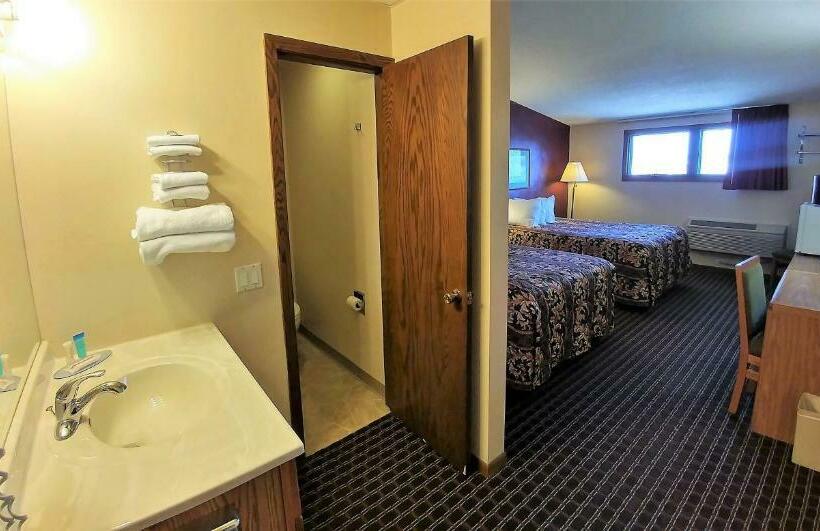 غرفه قياسيه سريرين مزدوجين, Red Carpet Inn Windom