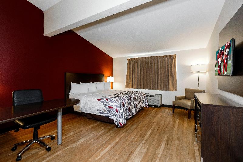 Номер Superior Кровать Кинг, Red Roof Inn Vermillion  U Of South Dakota