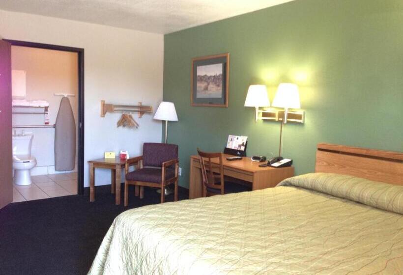 חדר סטנדרט מותאם לאדם עם מוגבלויות, Super 8 By Wyndham Barstow