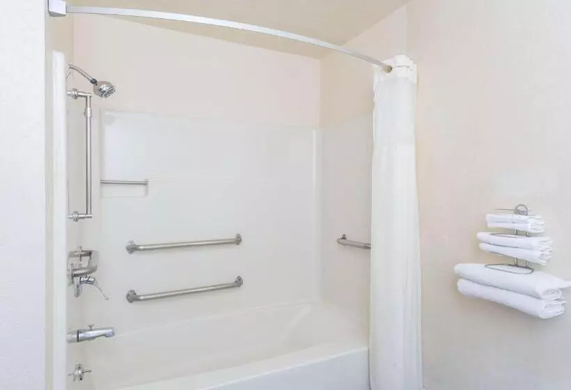 身障者適用スタンダードルーム, Super 8 By Wyndham Goodyear/phoenix Area