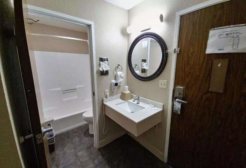 キングサイズベッドのデラックスルーム, Super 8 By Wyndham Goodyear/phoenix Area