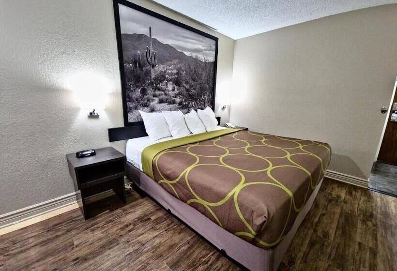 스탠다드 룸 킹사이즈 침대, Super 8 By Wyndham Goodyear/phoenix Area