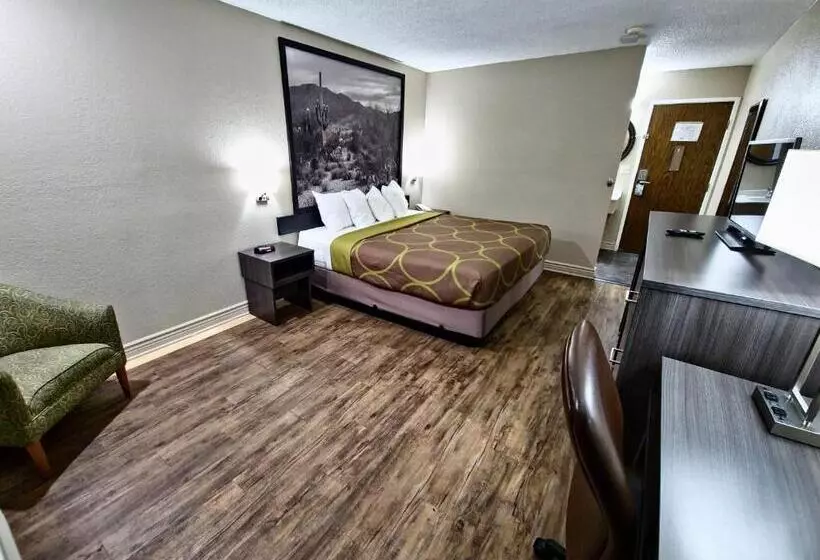 身障者適用キングサイズベッドルーム, Super 8 By Wyndham Goodyear/phoenix Area