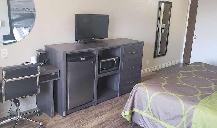 غرفة ديلوكس, Super 8 By Wyndham Goodyear/phoenix Area