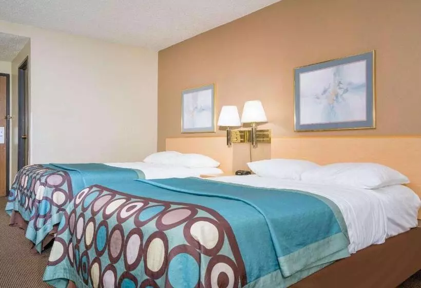 デラックスルーム, Super 8 By Wyndham Menomonie Wi
