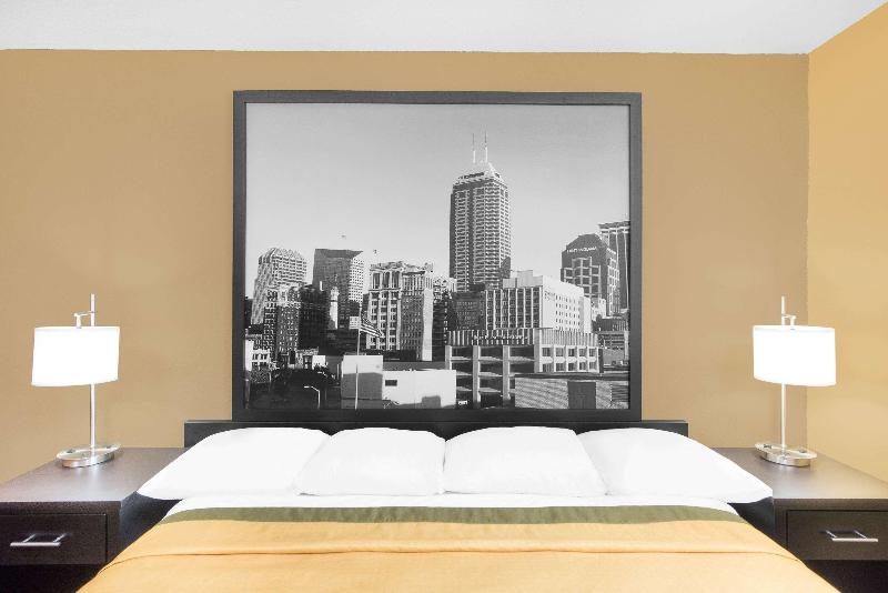 Habitació Estàndard Llit King, Super 8 By Wyndham Terre Haute