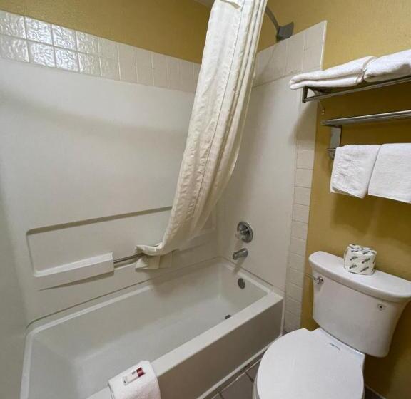 جناح ديلوكس سرير كينج, Super 8 By Wyndham Van Buren/ft. Smith Area