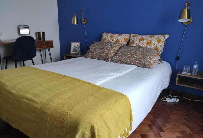 اتاق استاندارد با سرویس بهداشتی مشترک, Draft Hostel & Rooms