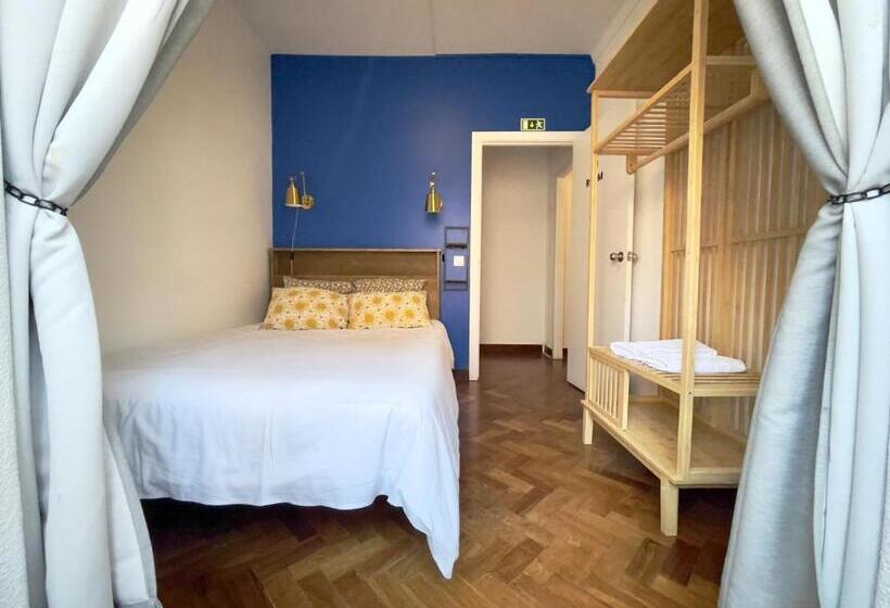 اتاق استاندارد با سرویس بهداشتی مشترک, Draft Hostel & Rooms