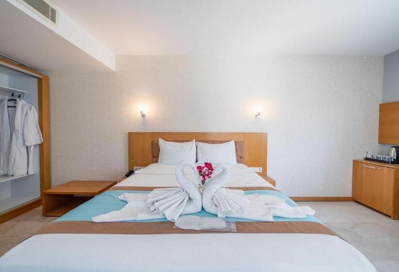 غرفة عائلية, Majeste Hotel Bodrum