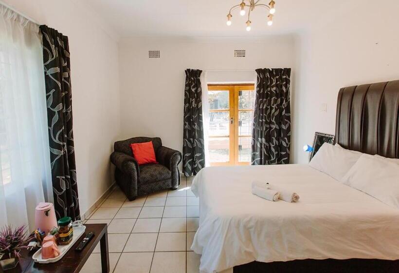 标准间, Golden Candle Guest House