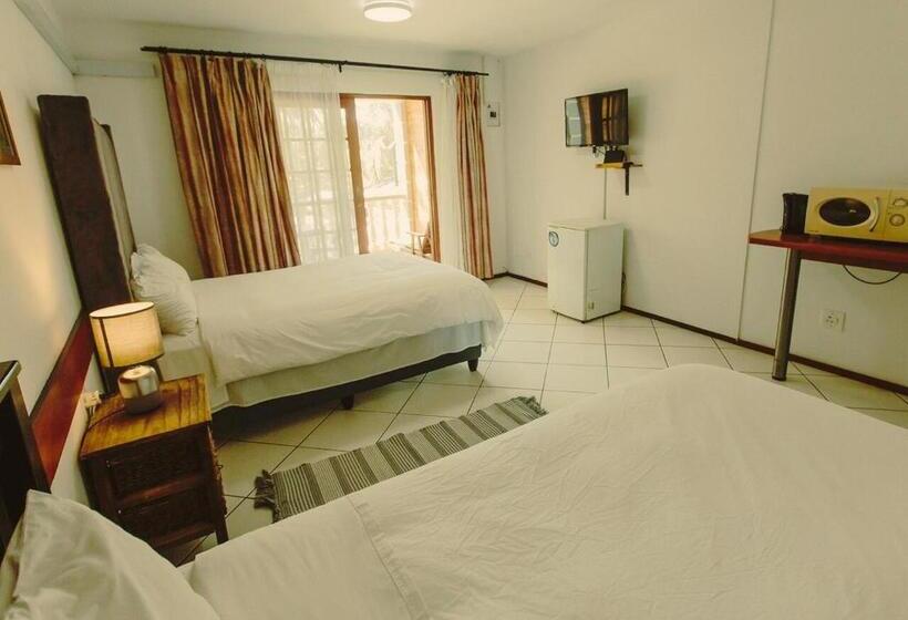 발코니 디럭스 룸, Golden Candle Guest House