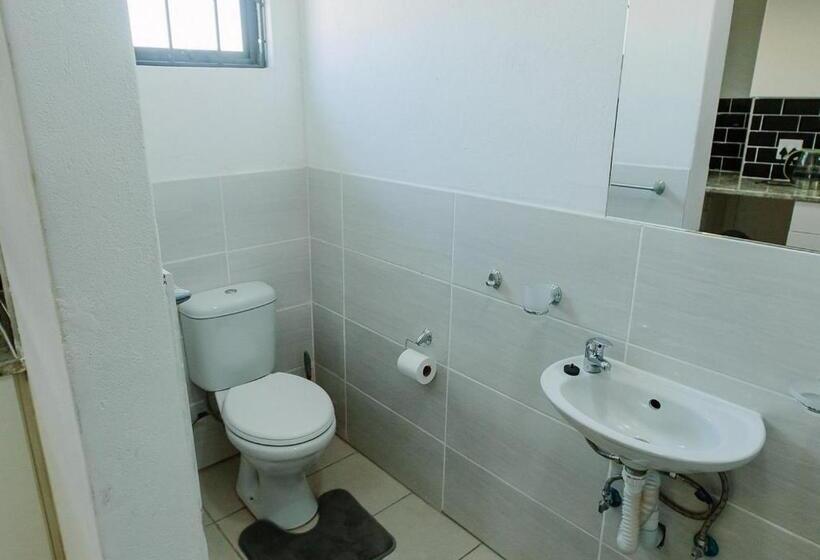 디럭스 스위트, Golden Candle Guest House