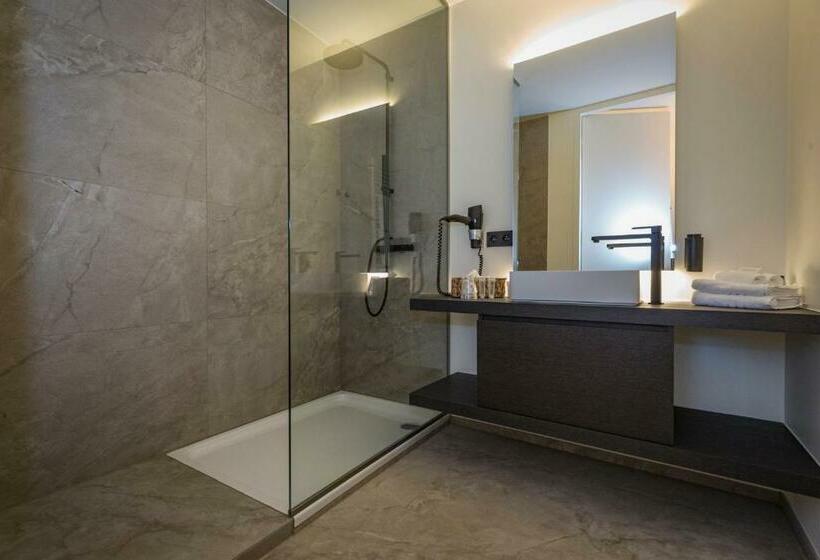 高级大房间, De Jachthoorn