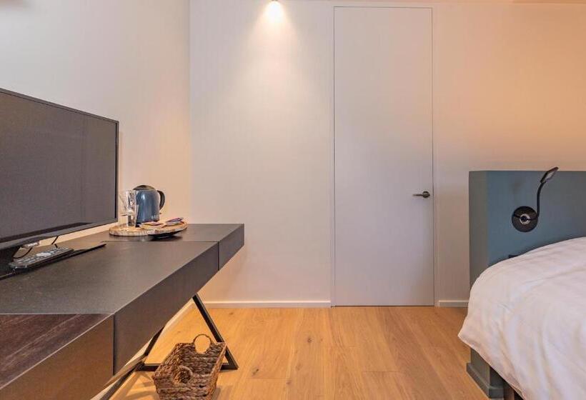 高级大房间, De Jachthoorn