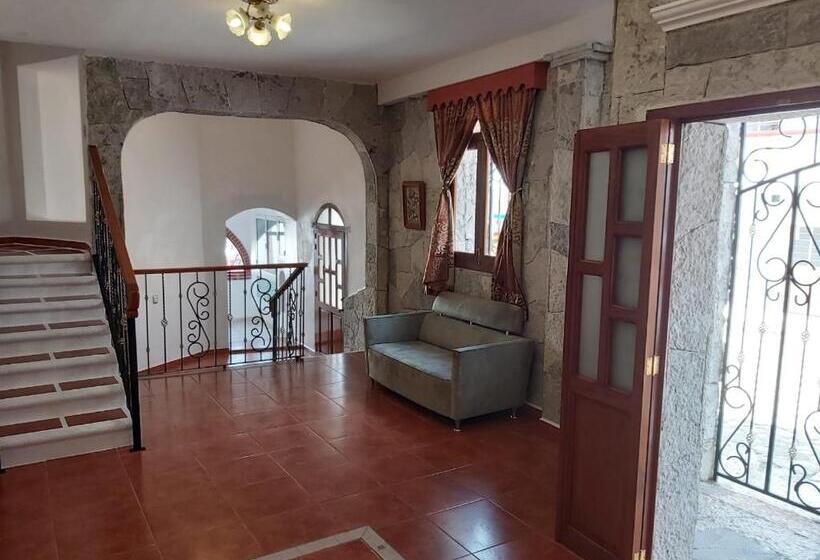 סוויטה עם טרסה, Boutique Tekali Inn