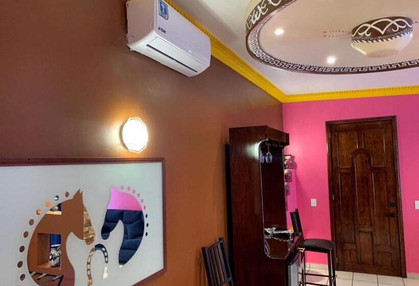 סוויטה עם טרסה, Boutique Tekali Inn