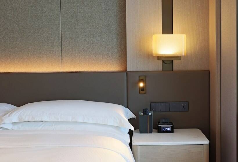 Студия Deluxe, Doubletree By Hilton Shenzhen Nanshan Hotel & Residences