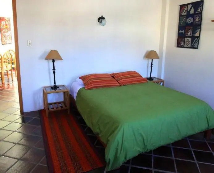 سوییت لوکس, La Posada Del Quinde