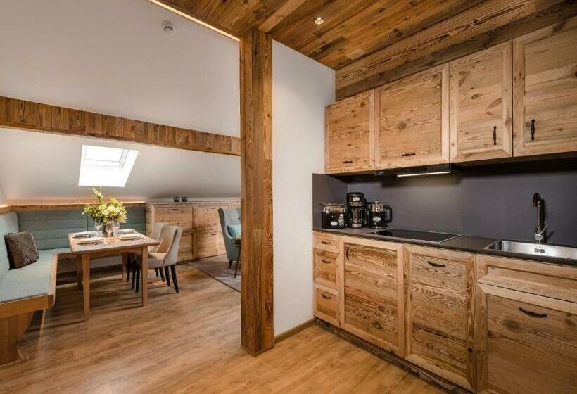 סוויטת ג'וניור, Mondi Hotel Tscherms