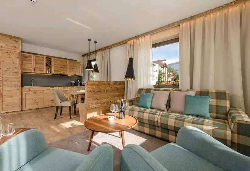 スイート, Mondi Hotel Tscherms